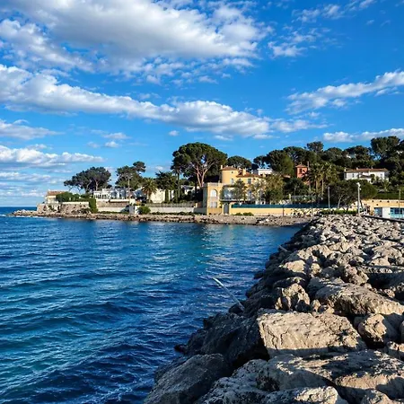 Cap Et Soleil Peaceful Private Garden, 2 Terraces, Pool, Garage, 5 Min Walk To Semesterbostad Antibes