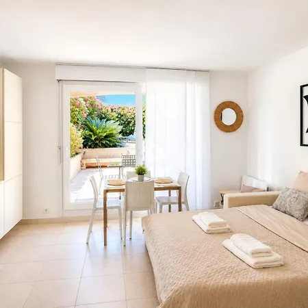 Cap Et Soleil Peaceful Garden, 2 Terraces, Pool, Garage, 5 Min Walk To